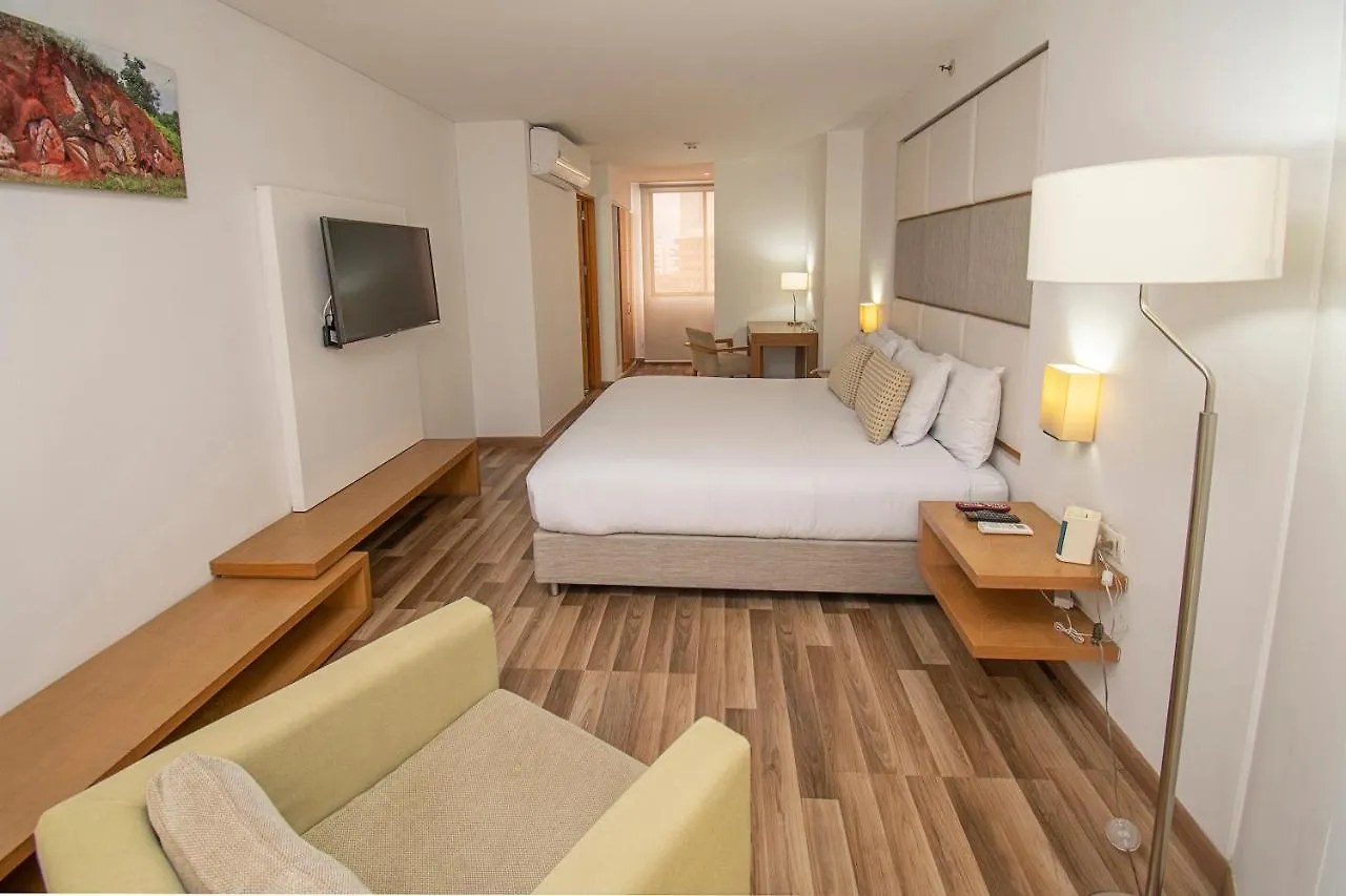 Hotel Cosmos Cali 3*,